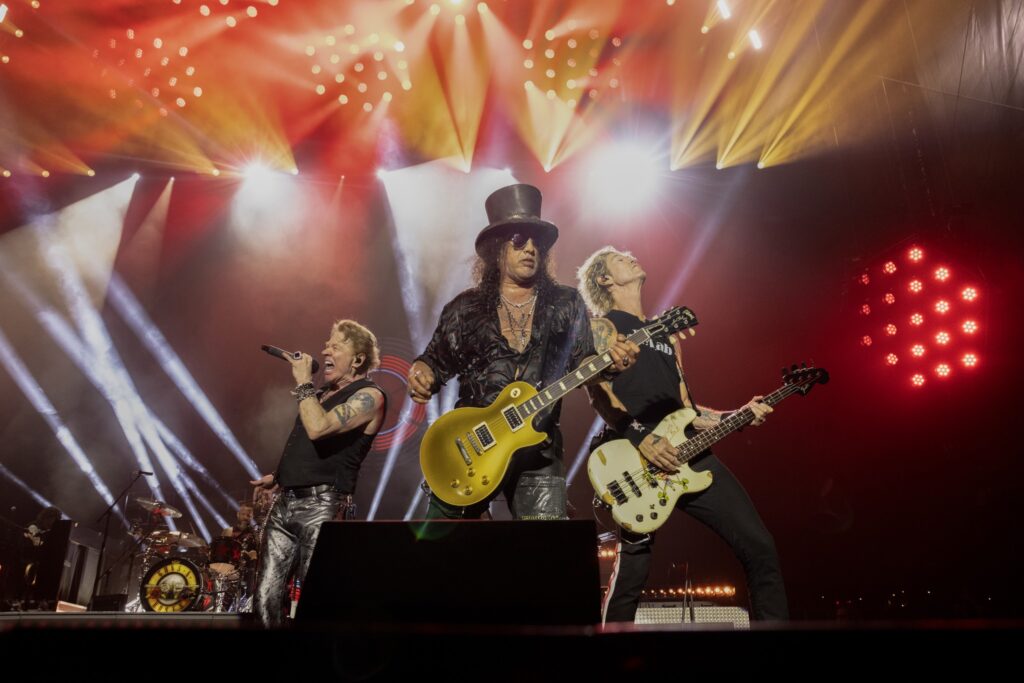 guns-n-roses-live-2023-1024x683